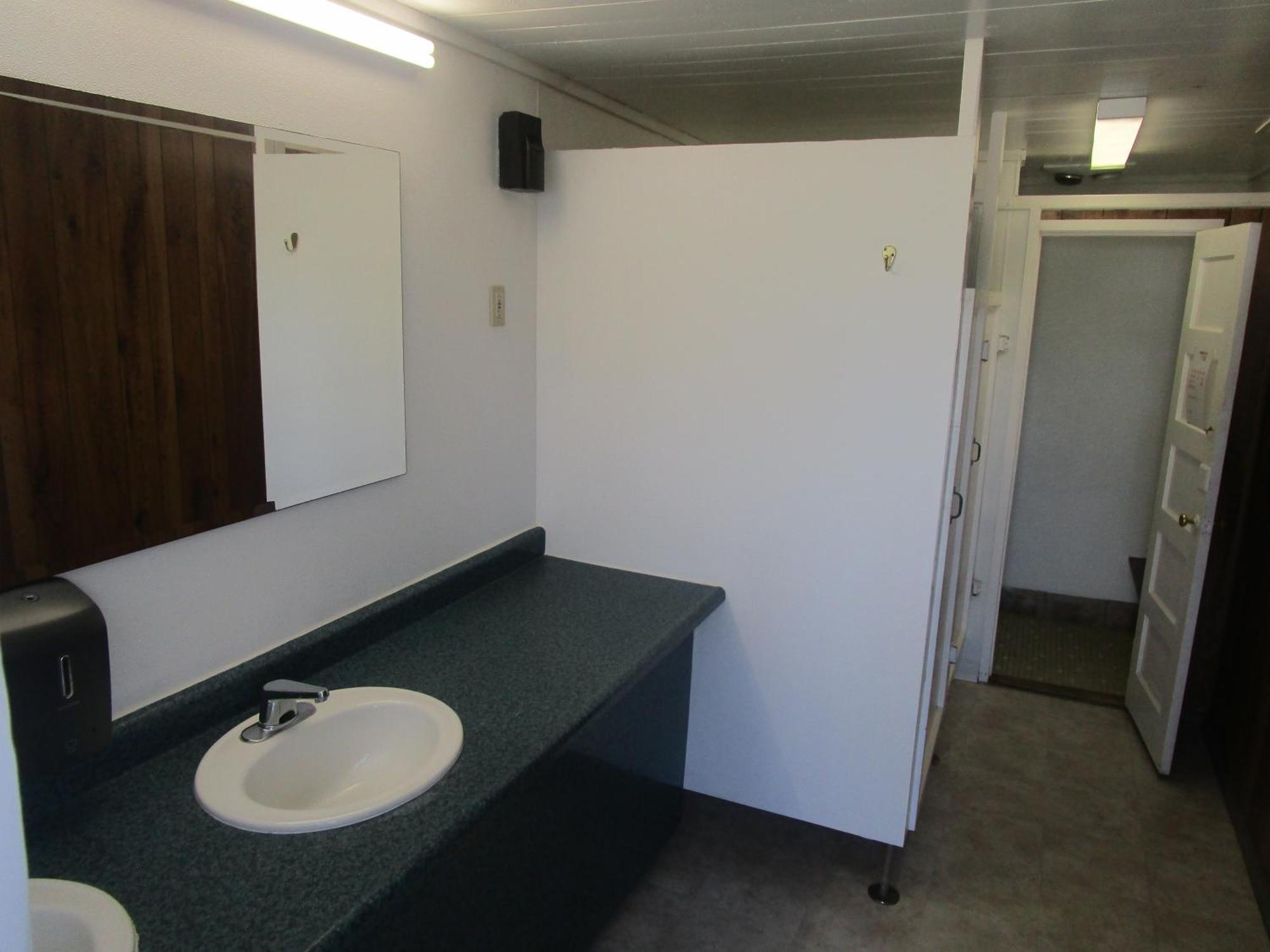 Westport Rv Park And Motel Exterior photo