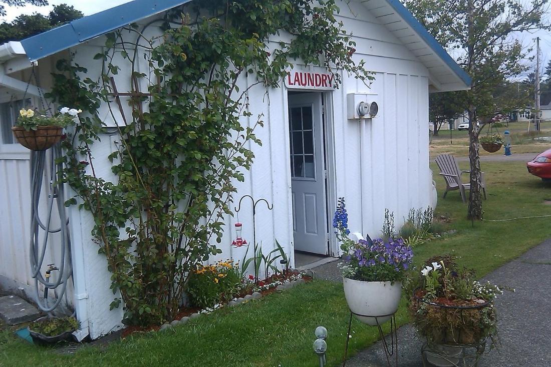 Westport Rv Park And Motel Exterior photo
